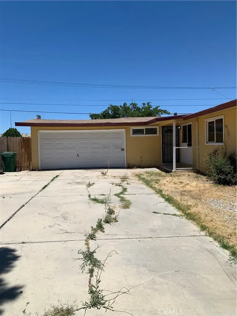 44727 W 21st Street West, Lancaster, CA 93536 - #2