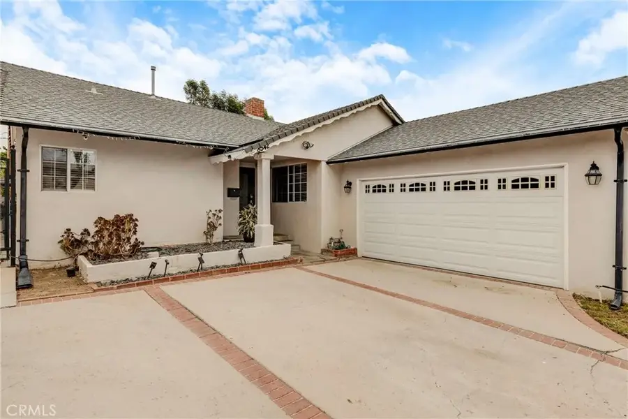8542 Etiwanda, Northridge, CA 91325 - #2