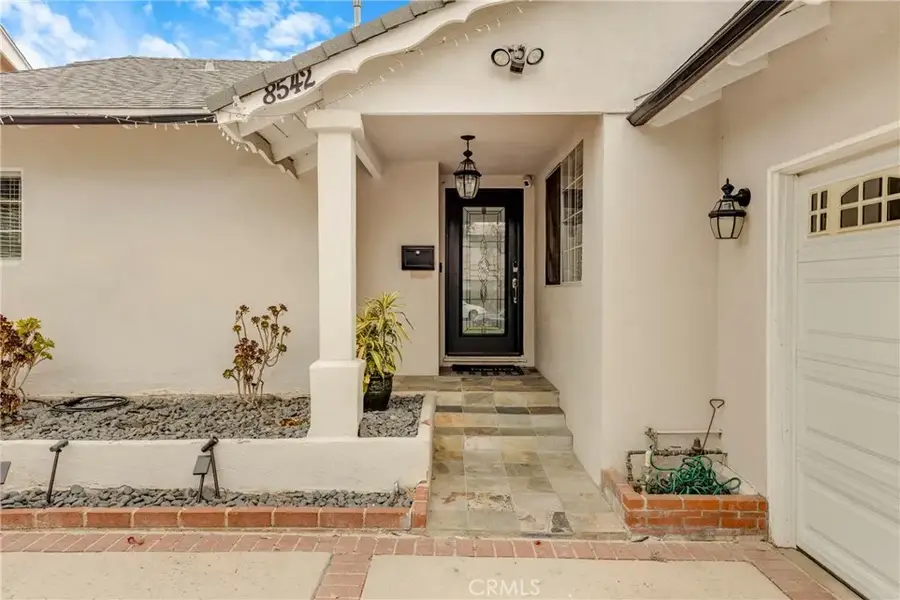 8542 Etiwanda, Northridge, CA 91325 - #3