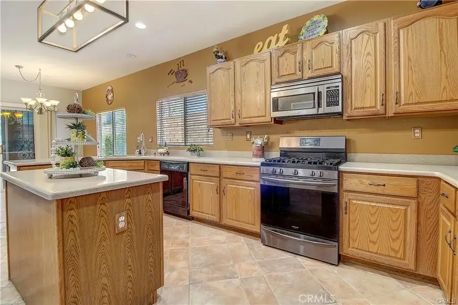 3065 S Buena Vista, Corona, CA 92882 - #3