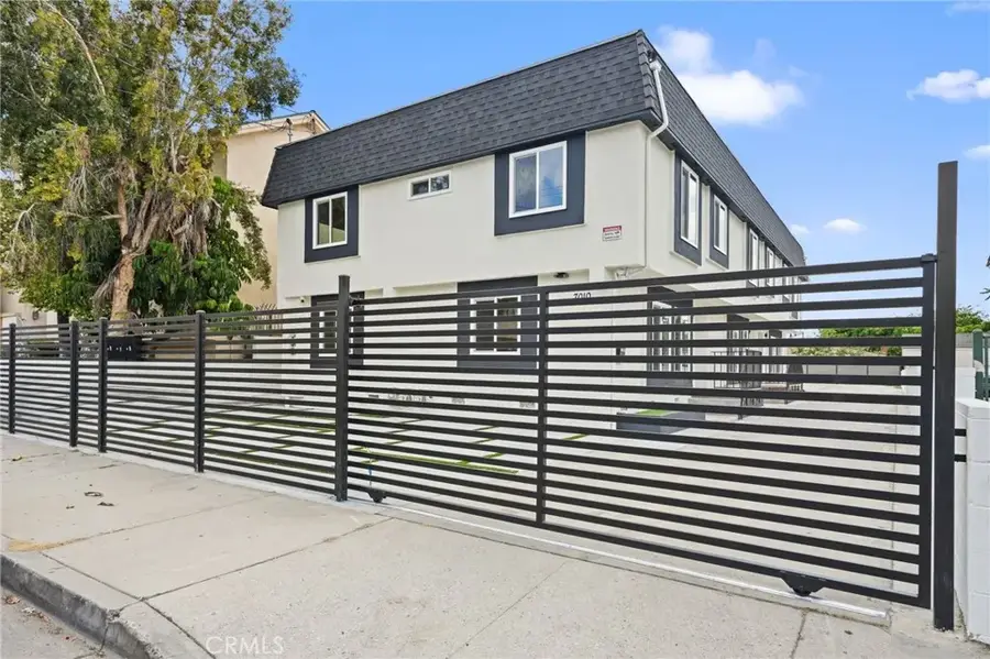 7010 Lennox Avenue, Van Nuys, CA 91405 - #3