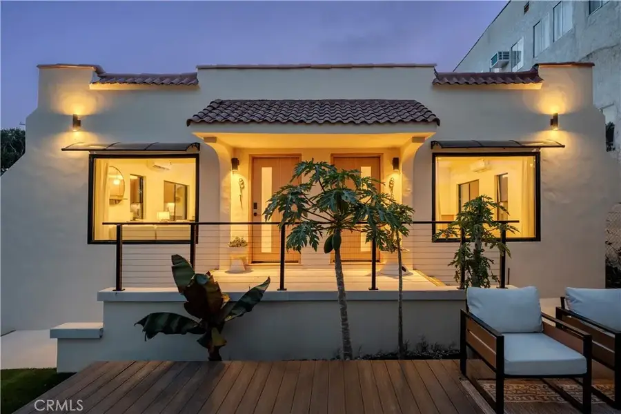 811 N Vendome Street, Los Angeles, CA 90026 - #2