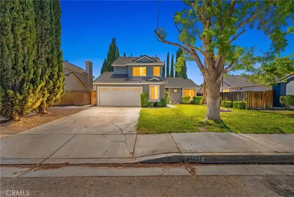 44237 Danya Ln, Lancaster, CA 93536