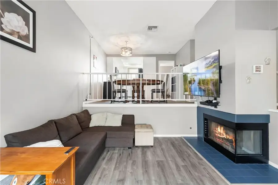 17955 River Circle #4, Canyon Country, CA 91387 - #3