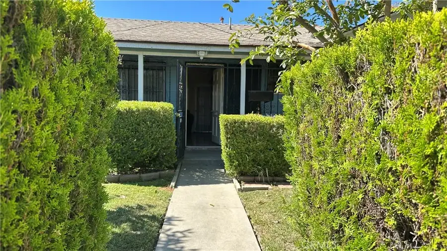 19400 Scroll, Reseda, CA 91335 - #3