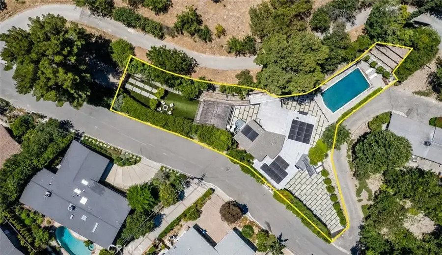 3675 Ventura Canyon, Sherman Oaks, CA 91423 - #3