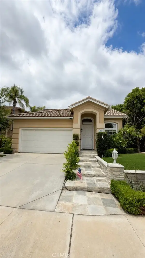 377 Anzio, Oak Park, CA 91377