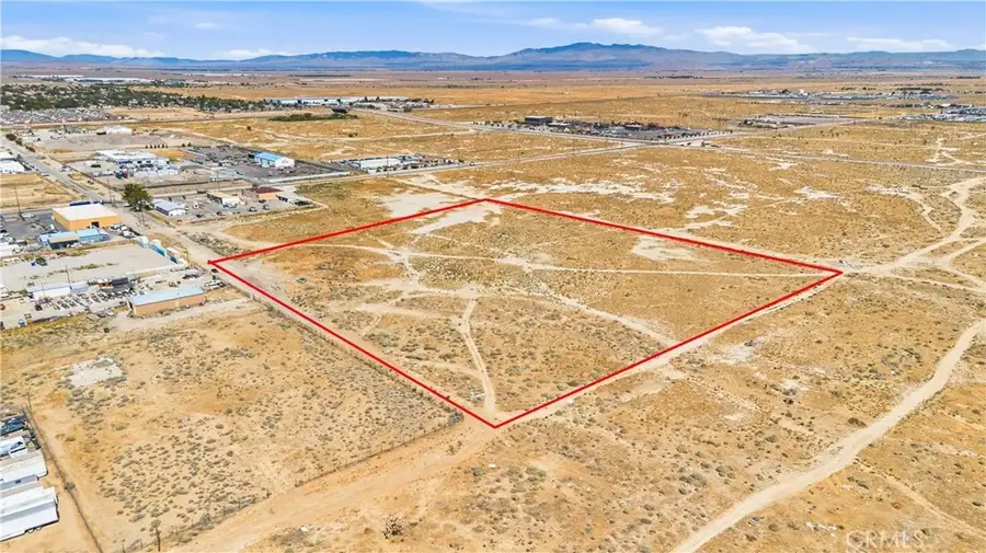 300 E Ave H4, Lancaster, CA 93534 - #3