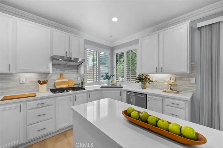 25415 Thoreau Way, Stevenson Ranch, CA 91381 - #2