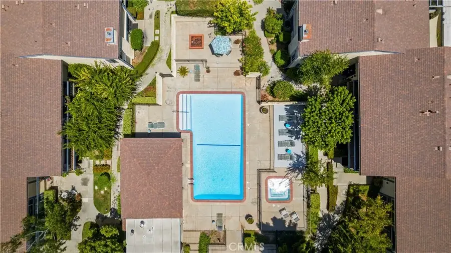 16745 Vanowen, Van Nuys, CA 91406 - #2