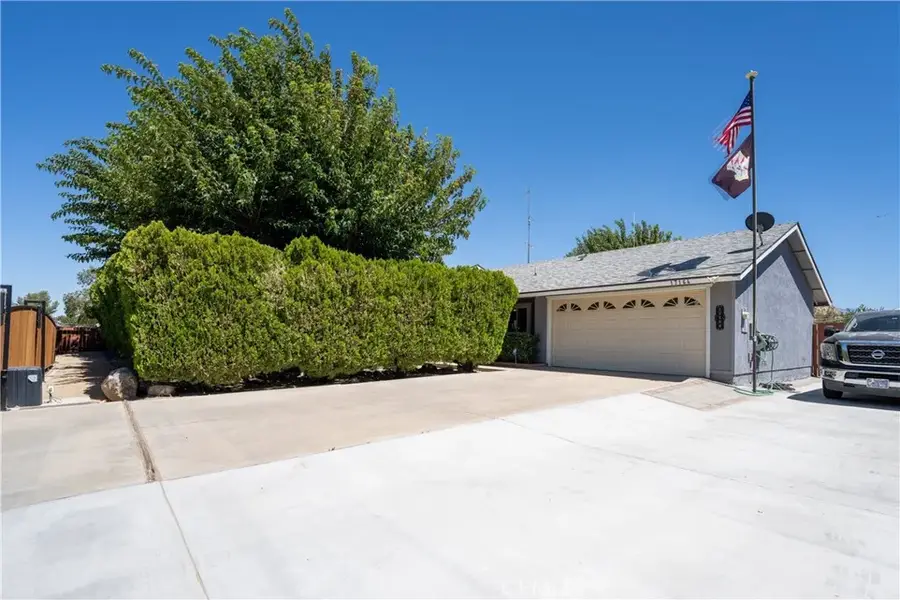 17164 Schollview, Lake Los Angeles, CA 93591 - #3