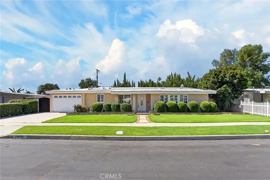 19448 Blythe, Reseda, CA 91335 - #3