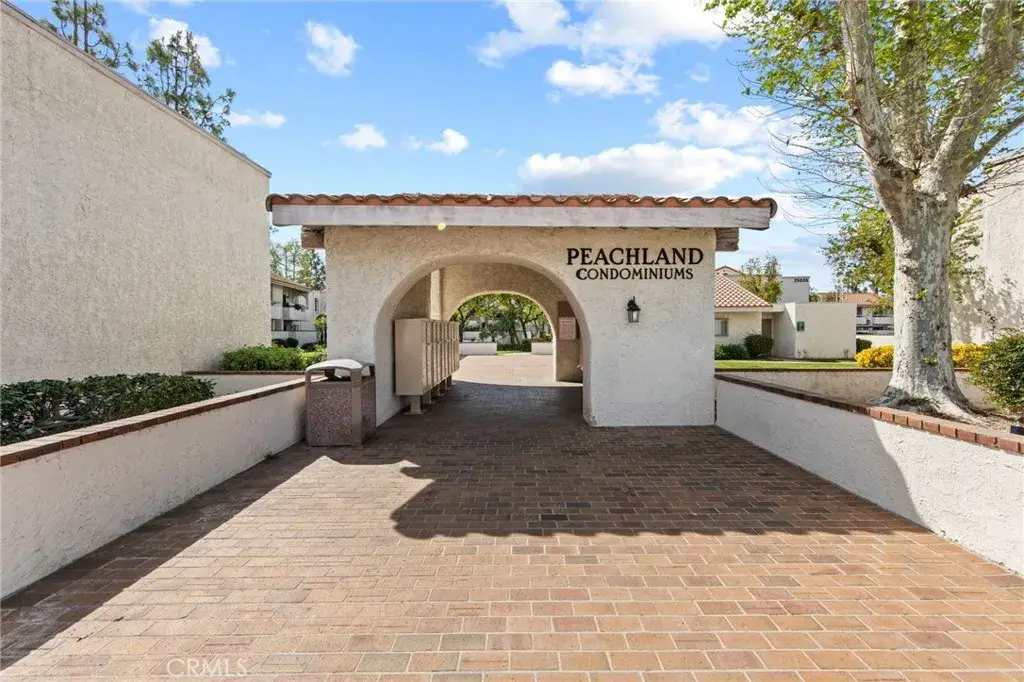 25027 Peachland Avenue #260, Newhall, CA 91321 - #1