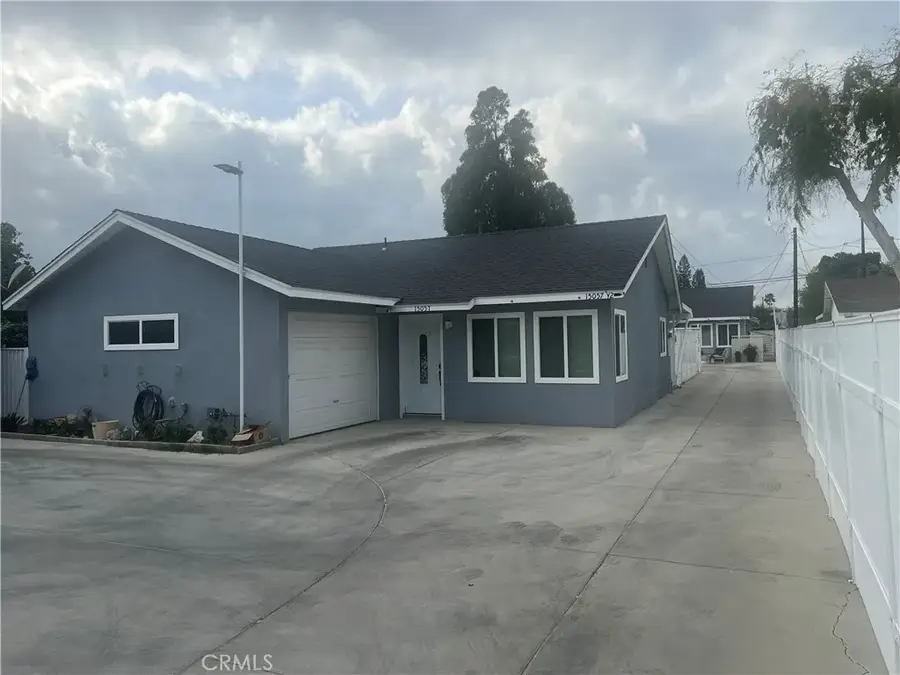 15057 Paddock, San Fernando Valley, CA 91342 - #2