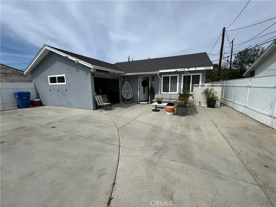 15057 Paddock, San Fernando Valley, CA 91342 - #3