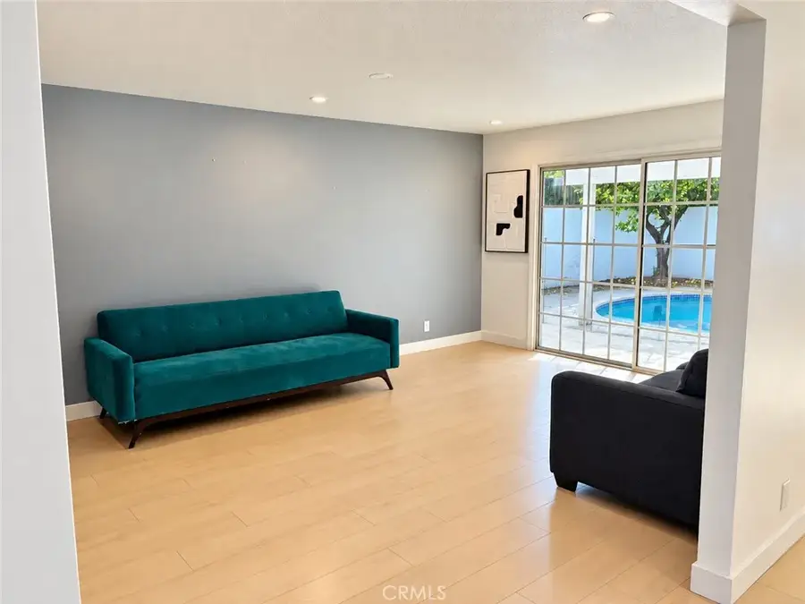 9245 Geyser Avenue, Northridge, CA 91324 - #3