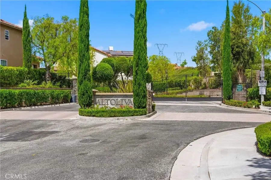 23822 Via Campana, Valencia, CA 91354 - #3
