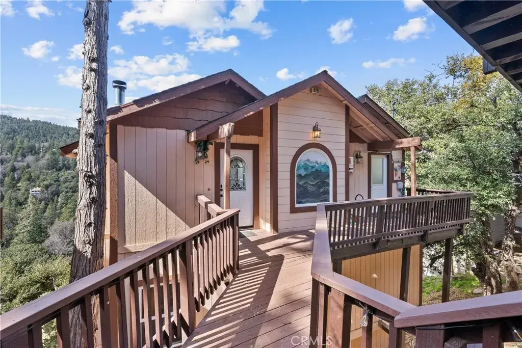 820 Arbula, Crestline, CA 92325 - #1