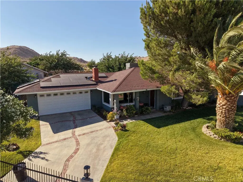 16021 Wells Fargo, Lake Los Angeles, CA 93591 - #1