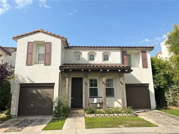 23322 Anacapa Lane, Valencia, CA 91354