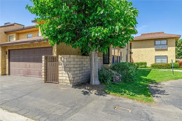 1543 W Avenue L #1, Lancaster, CA 93534