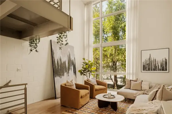 3450 Cahuenga West #907, Los Angeles, CA 90068