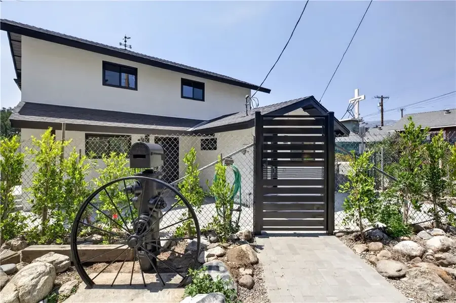 7515 Mcgroarty, Tujunga, CA 91042 - #3
