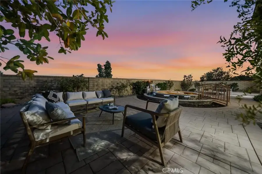 22384 Riverstream Court, Saugus, CA 91350 - #3