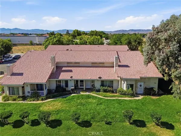 43731 8th Street East, Lancaster, CA 93535
