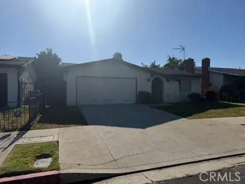7907 Etiwanda, Reseda, CA 91335 - #2
