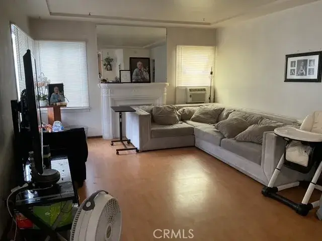 6536 Teesdale, North Hollywood, CA 91606 - #2