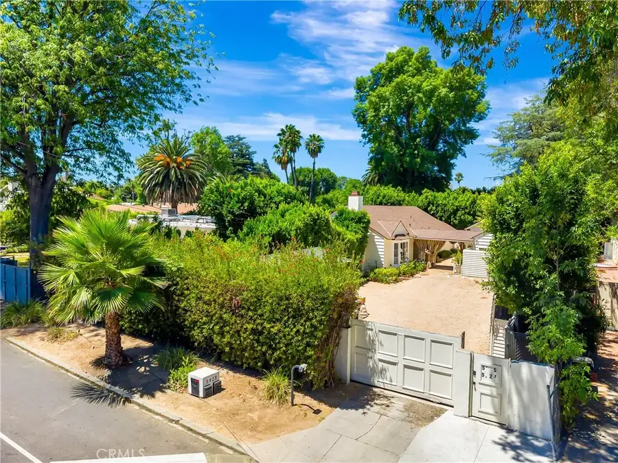 5923 Corbin, Tarzana, CA 91356 - #3