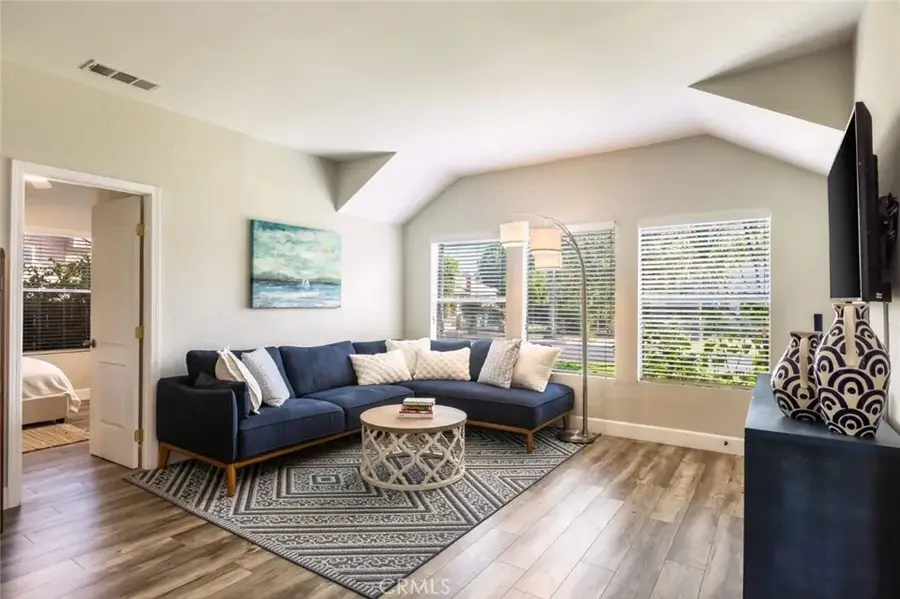 923 N Mentor Avenue, Pasadena, CA 91104 - #3