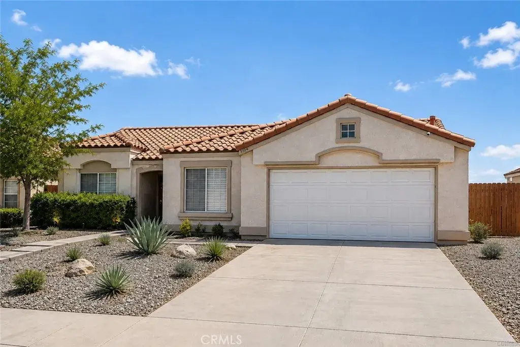 3106 Old Country, Rosamond, CA 93560 - #1