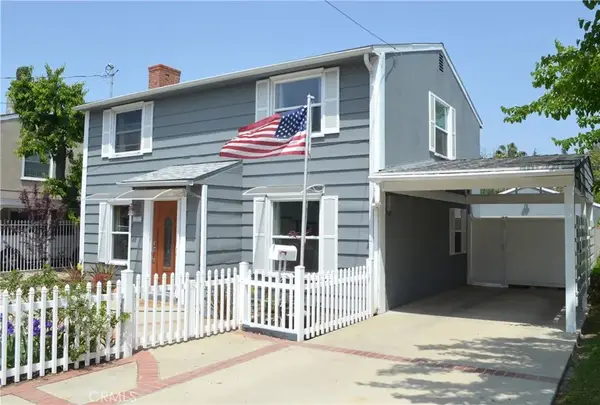 13827 Calvert Street, Valley Glen, CA 91401