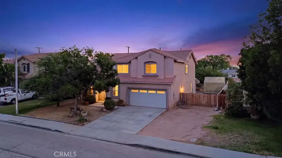 38519 37th East, Palmdale, CA 93550 - #2
