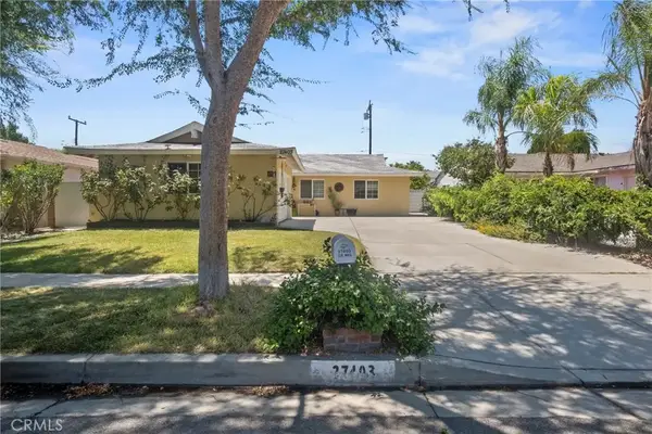 27403 Arriola, Saugus, CA 91350
