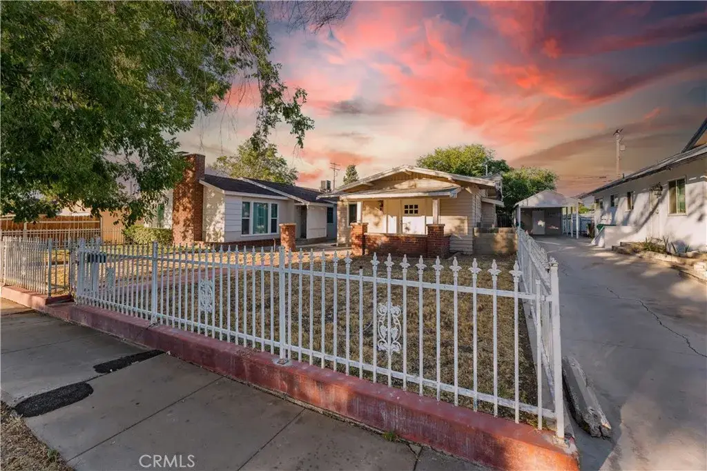 44636 Cedar Avenue, Lancaster, CA 93534 - #1