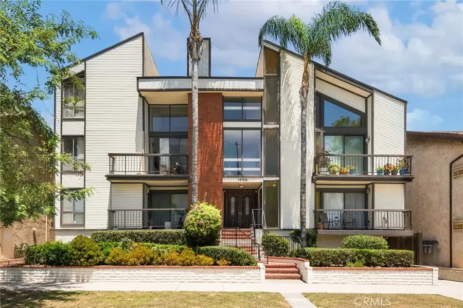 14159 Riverside Drive #103, Sherman Oaks, CA 91423 - #2