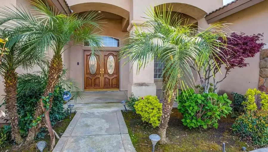 9813 Fitzgerald, Bakersfield, CA 93311 - #3