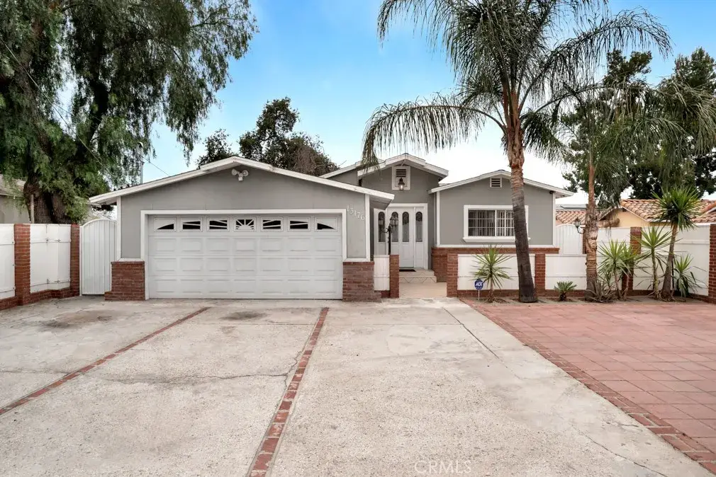 13176 Foothill, Sylmar, CA 91342 - #1