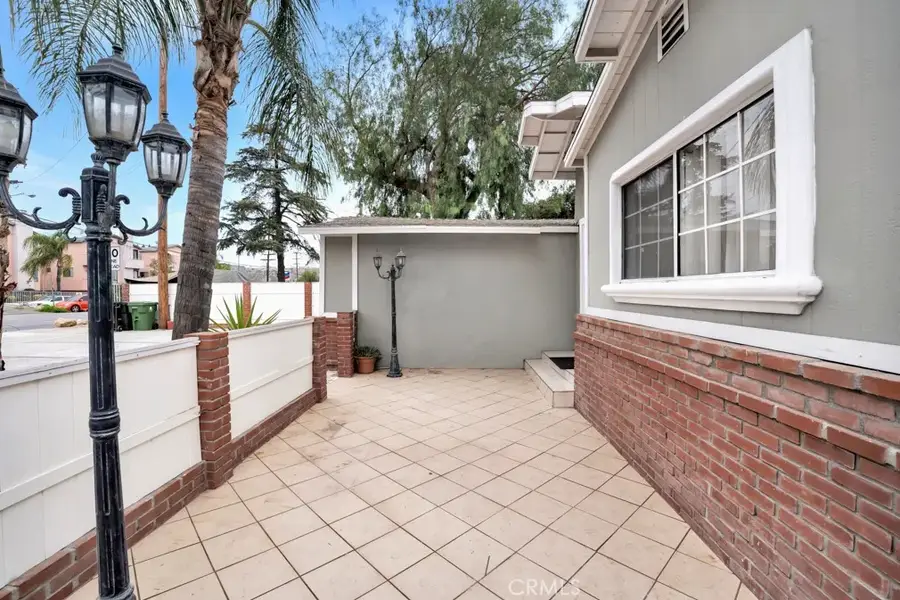 13176 Foothill, Sylmar, CA 91342 - #3