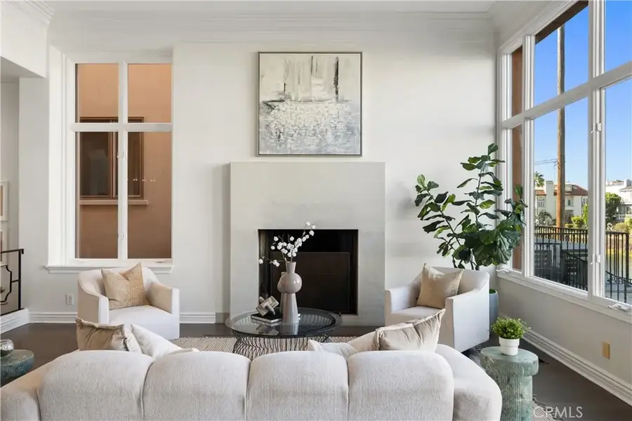 5206 Pacific Avenue, Marina Del Rey, CA 90292 - #3