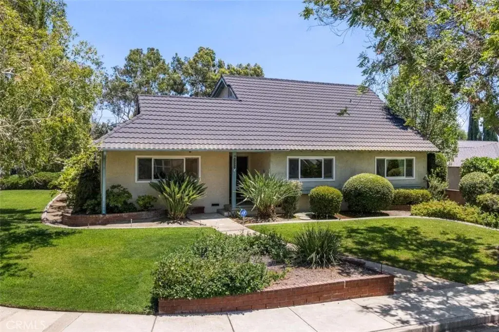 1152 Northwestern Drive, Claremont, CA 91711 - #1