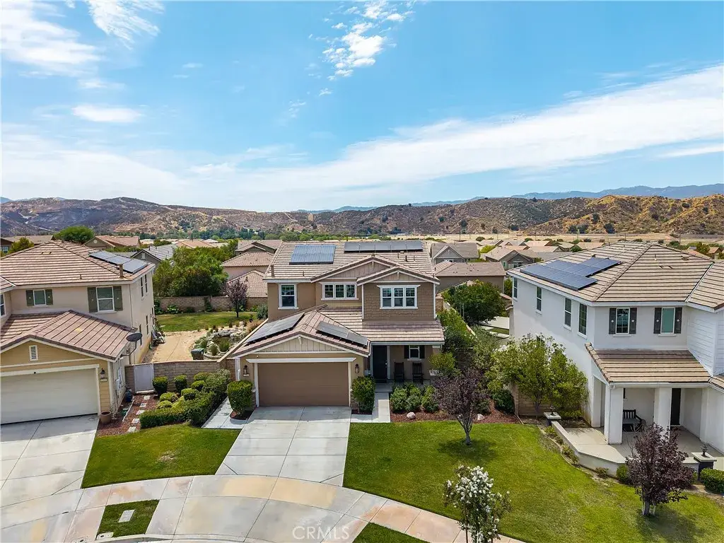 22604 Dragonfly Court, Saugus, CA 91350 - #1