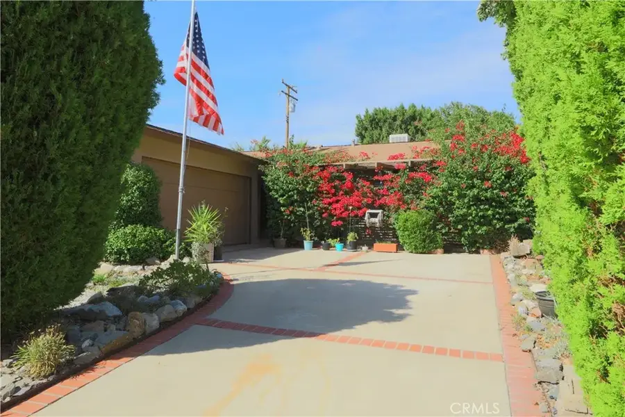 27340 Arriola Avenue, Saugus, CA 91350 - #3
