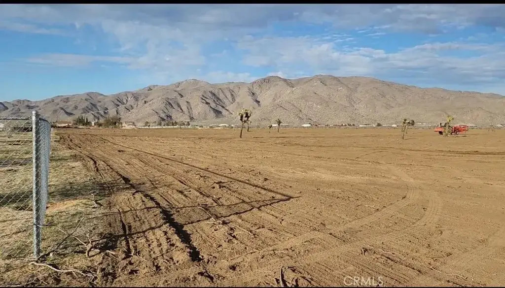 0 Milpas, Apple Valley, CA 92308 - #1