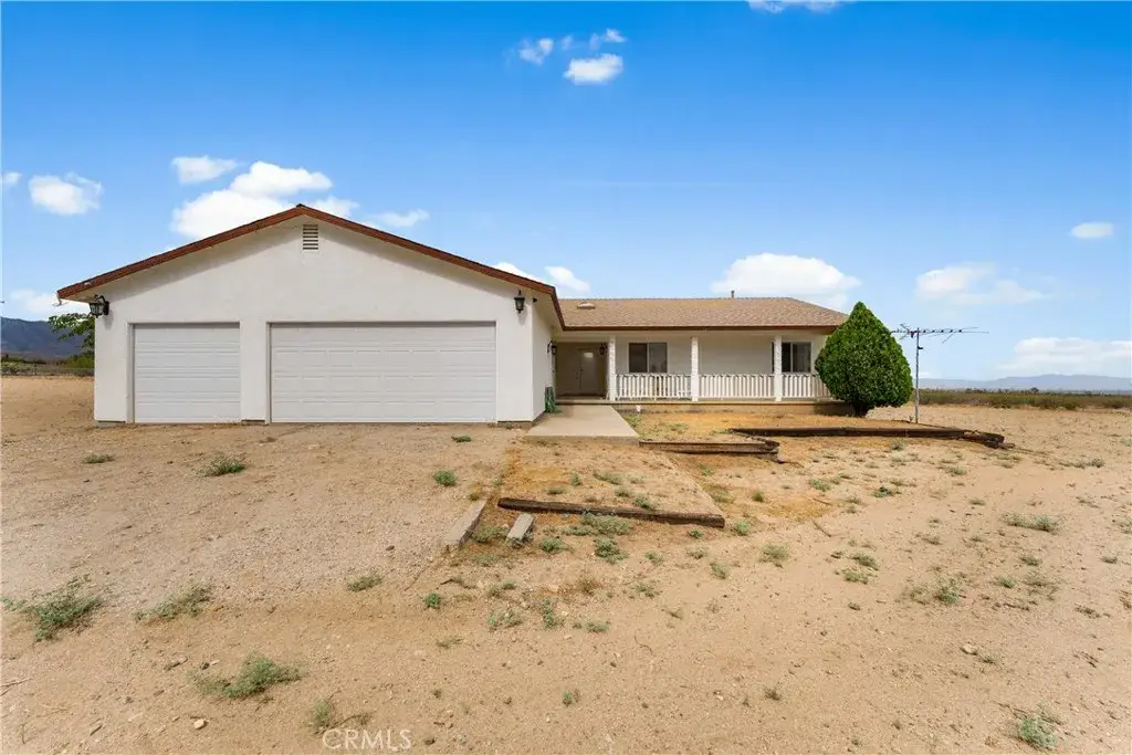 33535 170th East, Llano, CA 93544 - #1