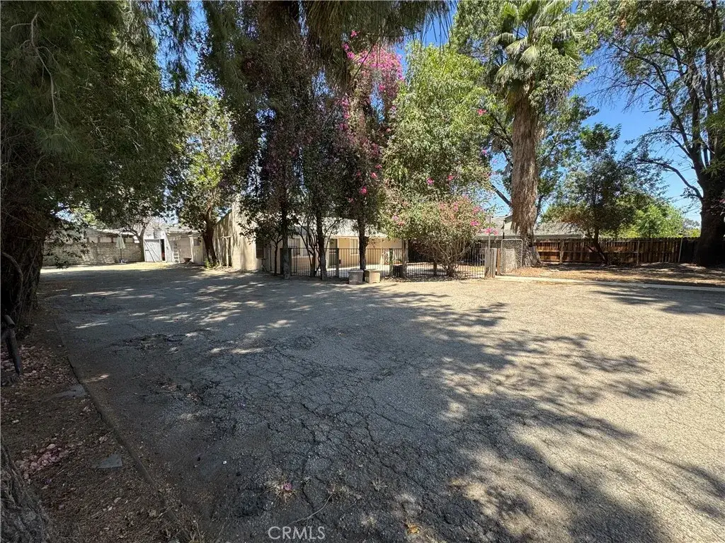 7521 Wilbur, Reseda, CA 91335 - #1
