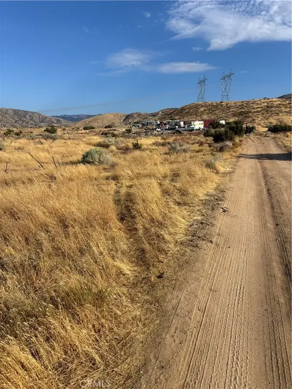 0 Vic E V4, Palmdale, CA 93550